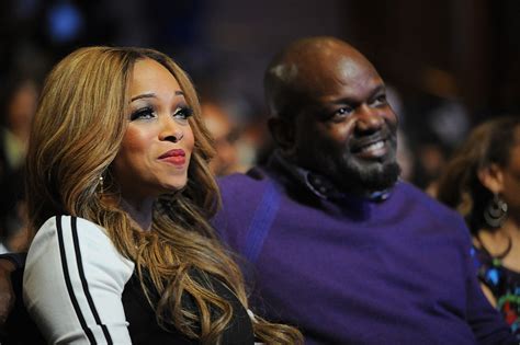 Emmitt Smiths Wife Announces On Instagram They Are Getting Divorced