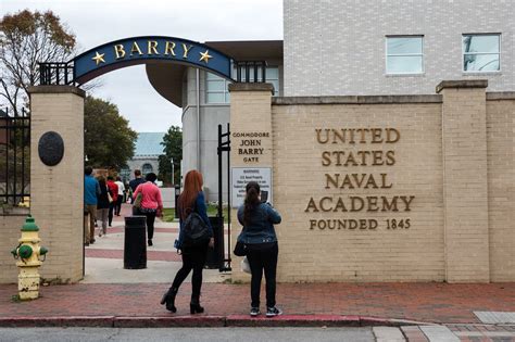18 Are Expelled Or Resign From Naval Academy Amid Cheating Inquiry The New York Times