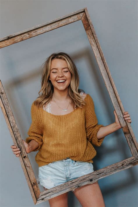 So overall, they have one of the best relationships in the whole history of the squad. Jade Pettyjohn - Photoshoot November 2018 • CelebMafia