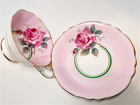 Double Warrant Paragon Teacup And Saucer Pink Paragon Cups Antique Teacups Paragon Rose