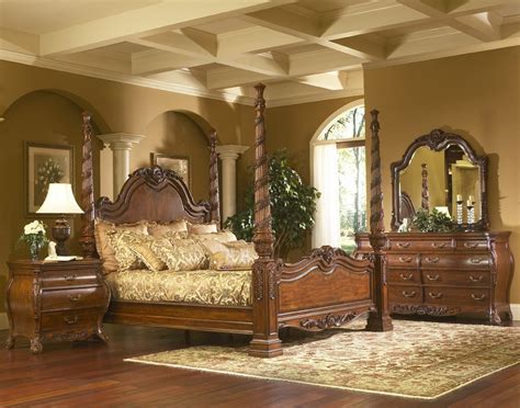 This king size bedroom set has a sophisticated and luxurious charm because of its curved headboard, the elegant carvings, and the matching case goods that are accented with gold hardware. King Poster Bedroom Sets - Home Furniture Design