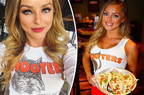 Insanely Hot Hooters Waitress Has Internet In Meltdown With Sexy Snaps
