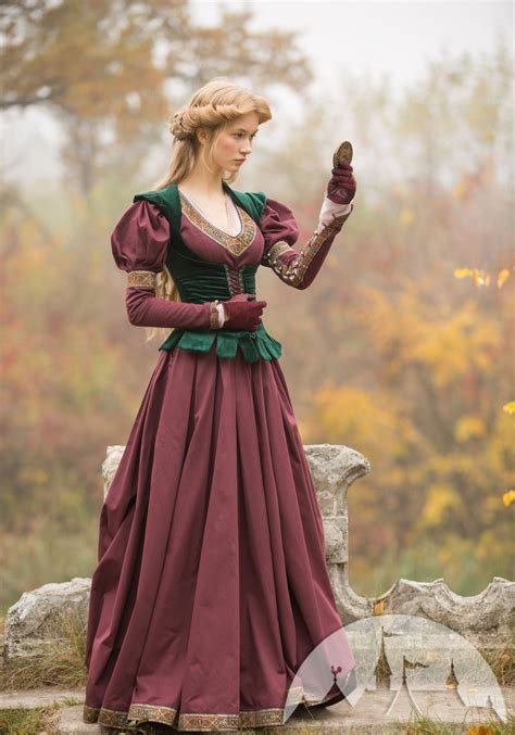 Princess 16th Century Dresses