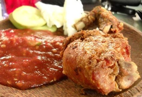Jangan risau wong solo ada banyak cawangan di kawasan kl, kalau ada peluang. 5 Kedai Makan Nasi Ayam Penyet Paling Best Di Sekitar ...