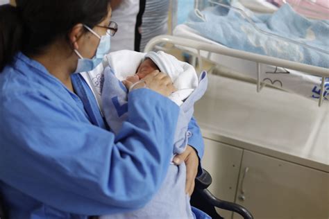 Dan De Alta A Mellizos Prematuros Nacidos En Per Odo De Pandemia