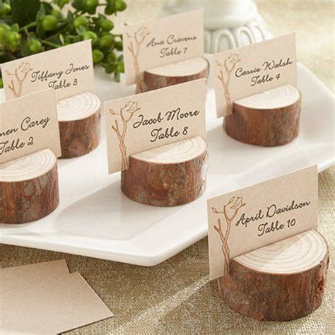 15 Cute Wedding Table Card Ideas | WeddingMix