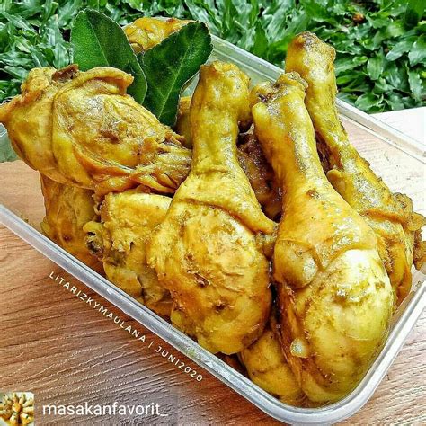 Untuk pertama kalinya aku masak pesmol ikan kakap, cara masak ikan kakap nya mudah banget, resep pesmol ikan kakapnya juga tidak susah untuk di cari. Ayam Ungkep Goreng Bumbu Kuning Praktis - Mary Memasak