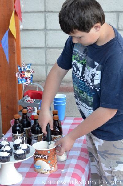 Enjoying Summer Fun With An Aandw Root Beer Float Party Root Beer