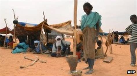 Mali Un Warning Over Refugees Fleeing Tuareg Rebellion Bbc News