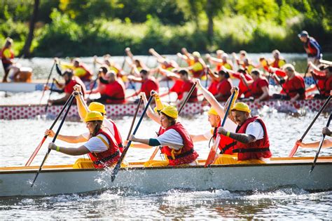 The first dragon boat world championships were held in kaohsiung, taipei, in 2006, with events being contested in men's, women's and mixed 250. Largest charity Dragon Boat race at Tilgate Park ever ...