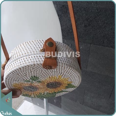 Printed Rattan Bagbali Round Rattan Bag Indonesia Women Rattan Bags