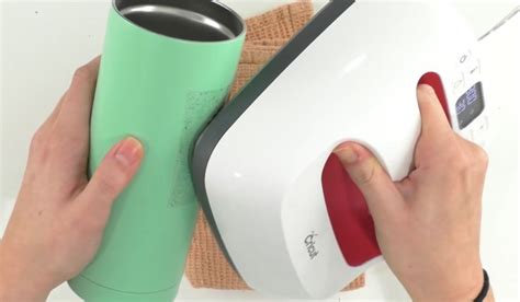 How To Iron On Tumblers Makers Gonna Learn Cricut Tutorials Diy