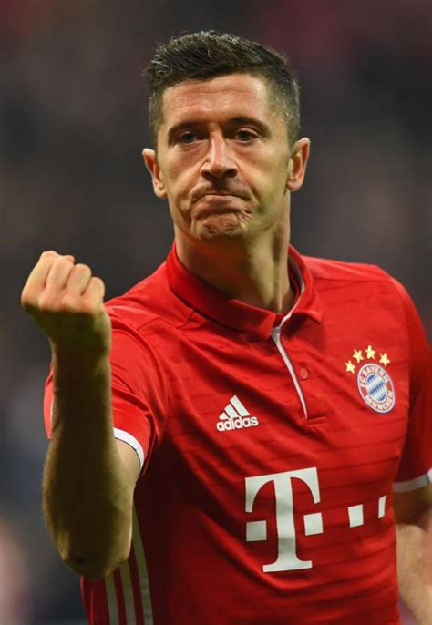 Pin Em Robert Lewandowski