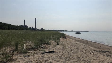 Rusty Colored Discharge From Us Steel Shuts Down Beaches At Indiana