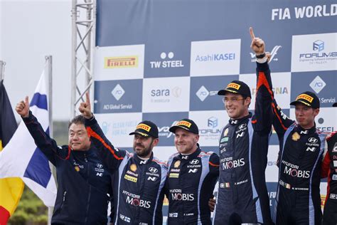 El Equipo De Hyundai Motorsport Triunfa En Las Primeras Posiciones En