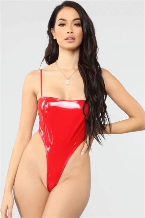 Front Wedgie Bodysuit Mocked By Shoppers My Coochie Hurts Looking