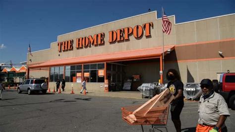 Learn about the home depot health insurance, including a description from the employer, and comments and ratings provided anonymously by current and former the home depot employees. WATCH: Woman Smashes Car into Home Depot to Shoplift | 93.1FM WIBC