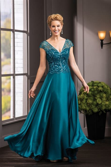 Elegant Turquoise V Neck A Line Mother Of The Bride Dresses Plus Size