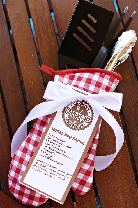 Even in the festive season of joy, it is sometimes this diy includes an easy chocolate sauce recipe which is extremely handy, and you could adjust the. Easy BBQ Gift Idea | MyPrintly.com