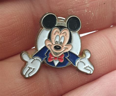 Mickey Mouse Pin Vintage Mickey Mouse Pin Cool T Idea Etsy