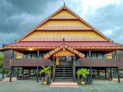 Rumah Adat Sulawesi Utara Nama Jenis Bentuk Ciri Khas Images