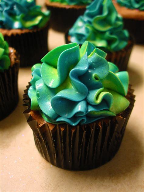 Blue And Green Cupcakes Loren Flickr