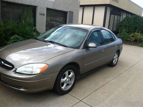 Buy Used 2002 Ford Taurus Lx Sedan 4 Door 30l In Berea Ohio United