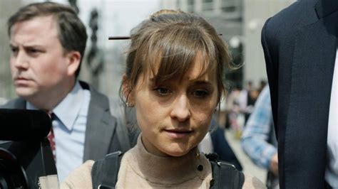 Allison Mack Reportedly Kept Catherine Oxenbergs Daughter On Strict 500 Cal Diet In Sex Cult