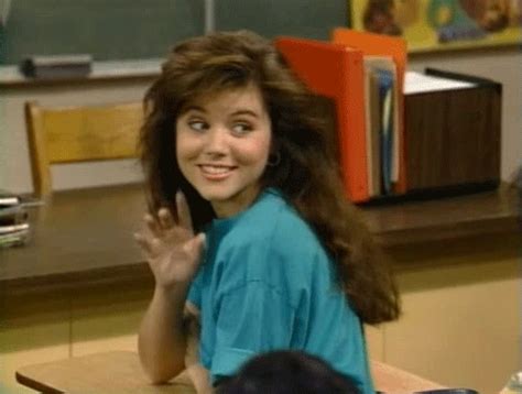 Kelly Kapowski Turns 40 Today Deal With It · The Daily Edge