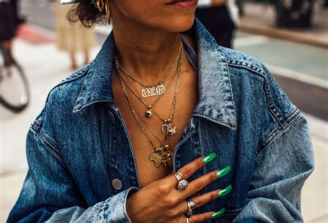 how to wear mixed metal jewelry 5 tips for mixing gold and silver jewelry