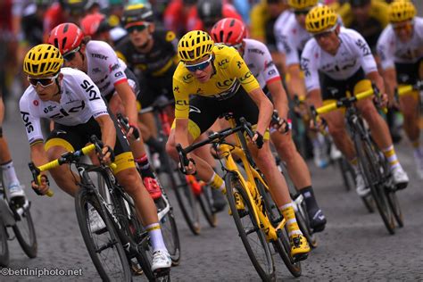 Tour De France Overall Favorites Road Bike Action