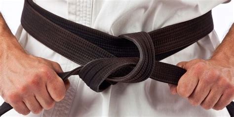 Neatness Counts Tie Your Belt Properly Edge Martial Arts