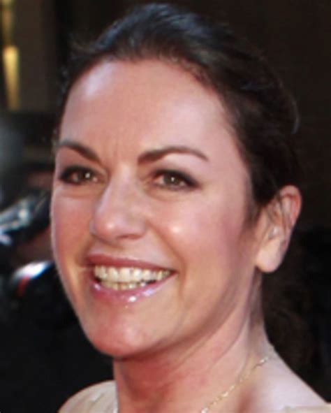 Beruflicher werdegang von christine neubauer. Christine Neubauer - Starporträt, News, Bilder | GALA.de