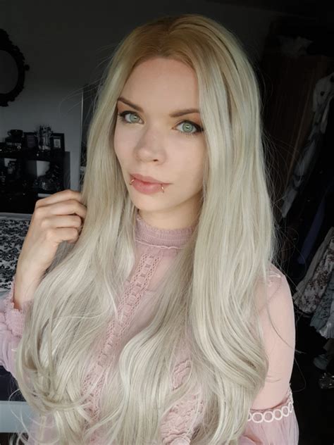 Creamy Blonde Extra Long Lace Front Wig Bunny By Lush Wigs Uk