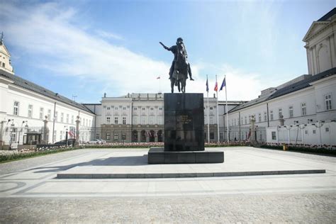 Ustawa Bud Etowa Trafi A Na Biurko Prezydenta Politycy Pis Zawarte W