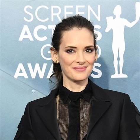 Stranger Things Winona Ryder 2020 Sag Awards Joyce Byers Welcome Home
