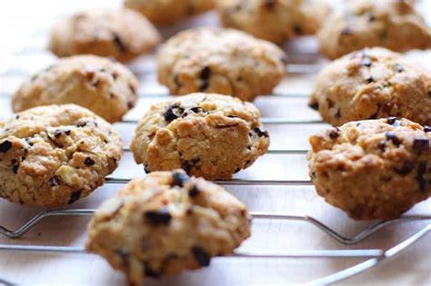 Crunchy Almond Cacao Nib Cookies Veg Kitchen