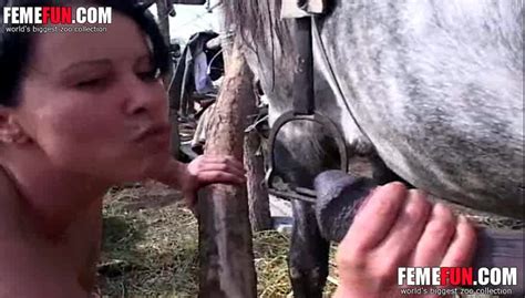 Horse Slut Amazing Sex With The Stallion In Insane Amateur