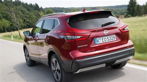 Nissan Qashqai Facelift 2017 Kompakt Suv Im Fahrbericht Auto Motor