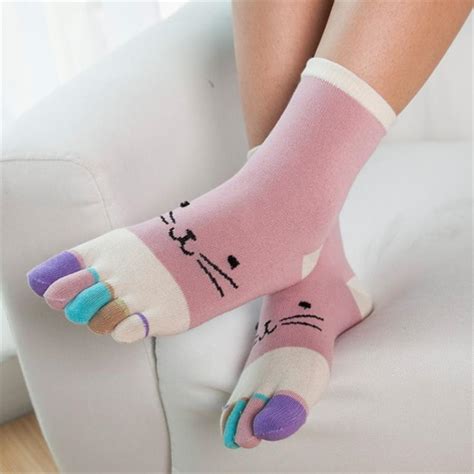 Girls Women Colorful Toe Socks Cute Funny Cartoon Cat Socks Pure Cotton
