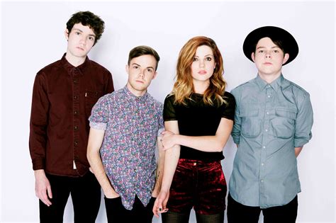 Echosmith Becoming The Cool Kids Onstage