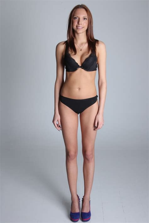 Elli Super Long Legs Fashion Model In Nude Casting Test Shoots