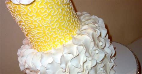 Caketopia Ruffles Cake