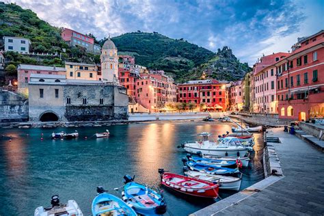 Picture Of The Week Vernazza Italy Andys Travel Blog