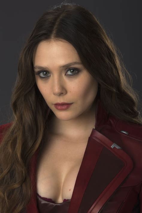 Detailed Look At Scarlet Witch S AVENGERS AGE OF ULTRON Costume