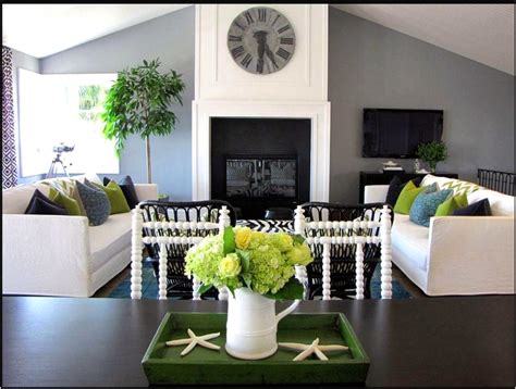 Sage Green Living Room With Accent Wall Living Room Home Decorating