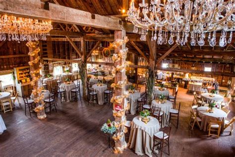 At the red lion inn, named one of conde nast traveler's best hotels in new england, wedding venues are as individual as wedding couples. barn reception - Picture of Bishop Farm Bed and Breakfast ...