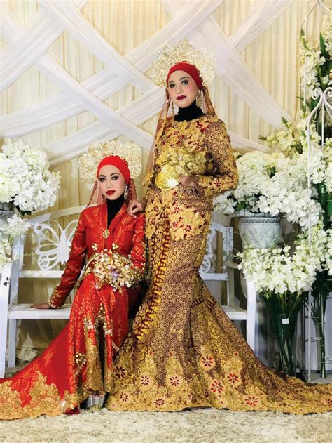 Klasik Pakaian Pengantin Tradisional Melayu Omg Cantiknya Baju Dia