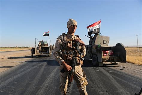 Iraq Halts Military Operations Against Kurdish Fighters Wsj