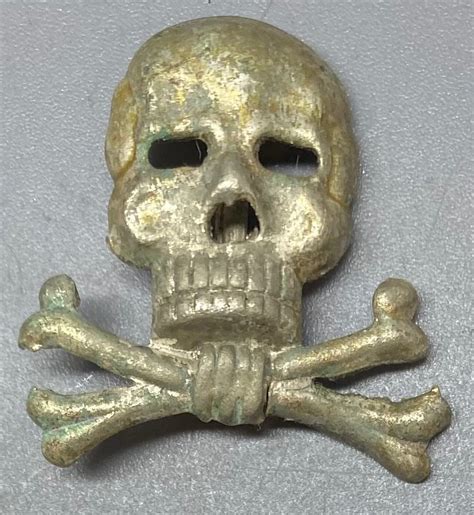 Brunswick Hussar Tradition Skull Cap Badge Catawiki